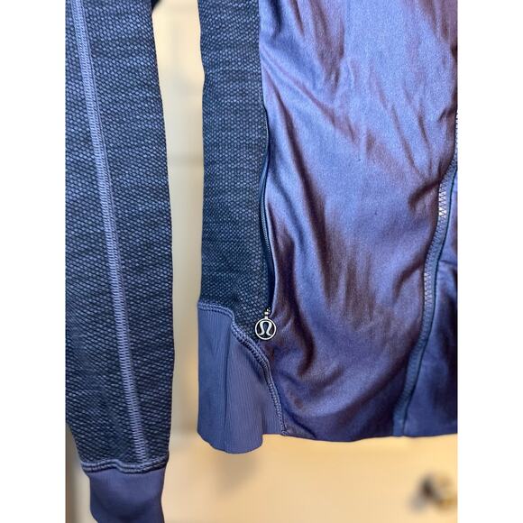 Lululemon Purple Full-Zip Emerge Renewed Jacket- Nightfall Sz: 4 - Picture 5 of 5